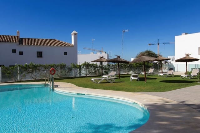 3 sypialnia Penthouse na sprzedaż w Los Monteros, Marbella - 915 000 € (Ref: 9998386)