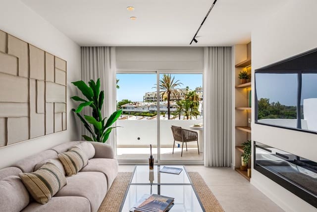 2 soveværelse Penthouse til salg i Nueva Andalucia, Marbella - € 945.000 (Ref: 9998388)