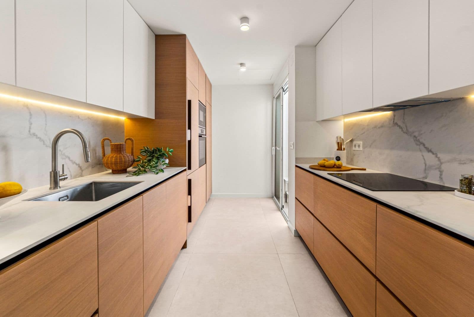 2 soveværelse Penthouse til salg i Nueva Andalucia - € 945.000 (Ref: 9998388)