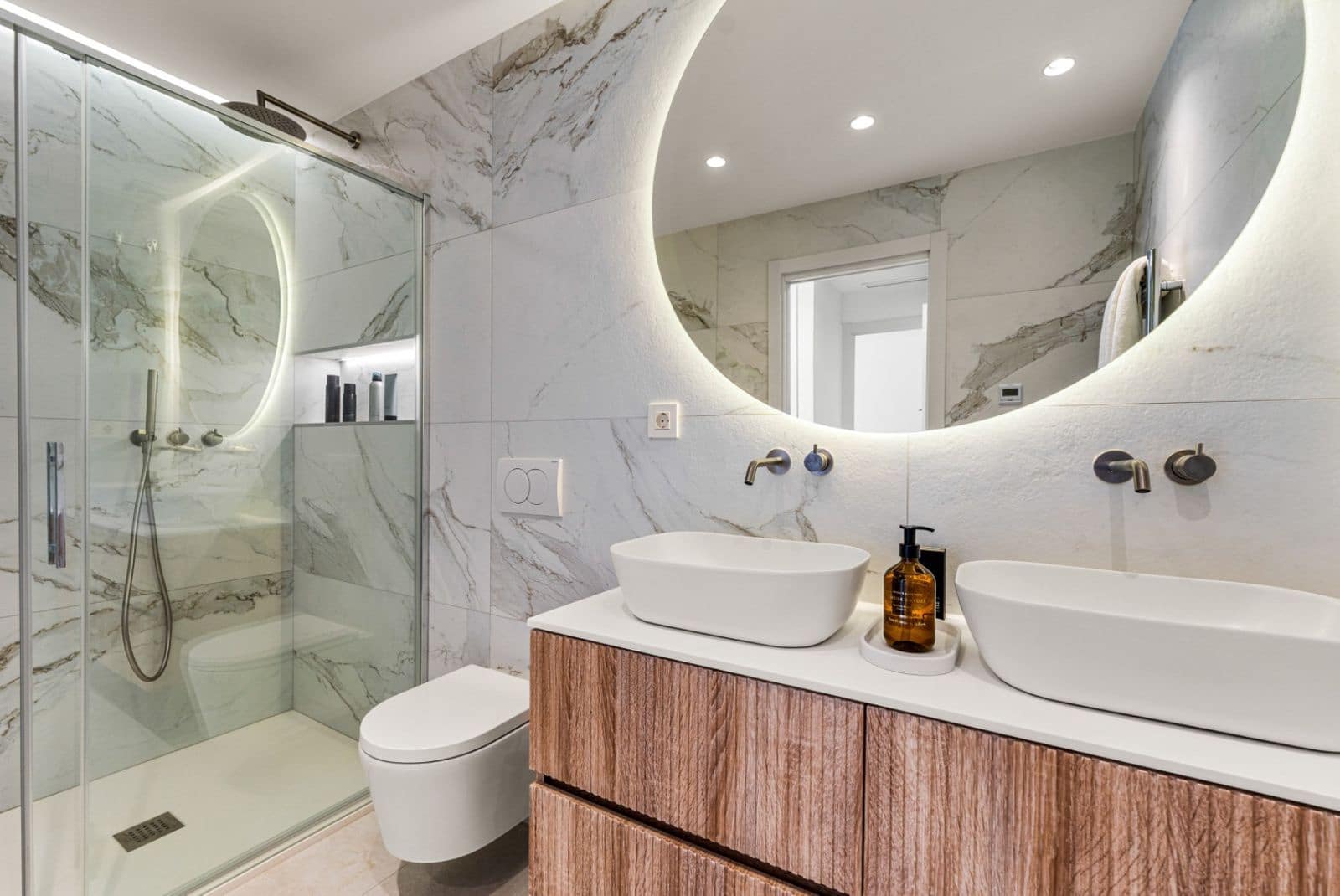 2 soveværelse Penthouse til salg i Nueva Andalucia - € 945.000 (Ref: 9998388)