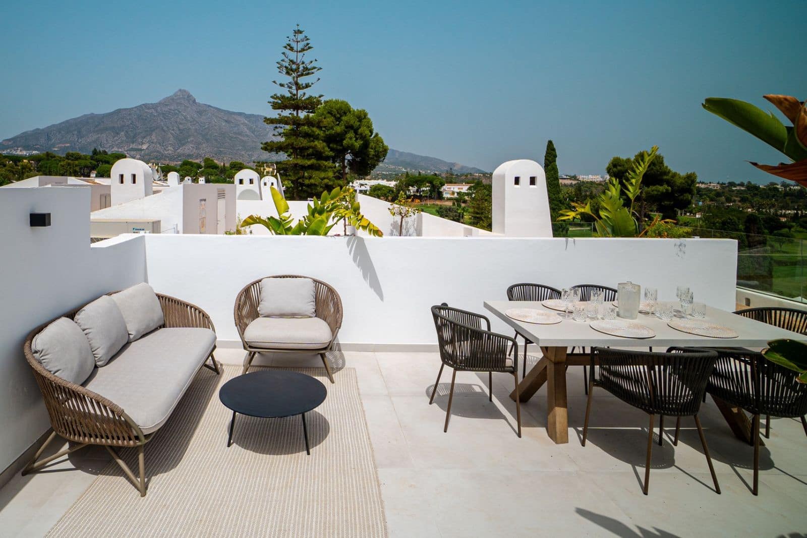 2 soveværelse Penthouse til salg i Nueva Andalucia - € 945.000 (Ref: 9998388)