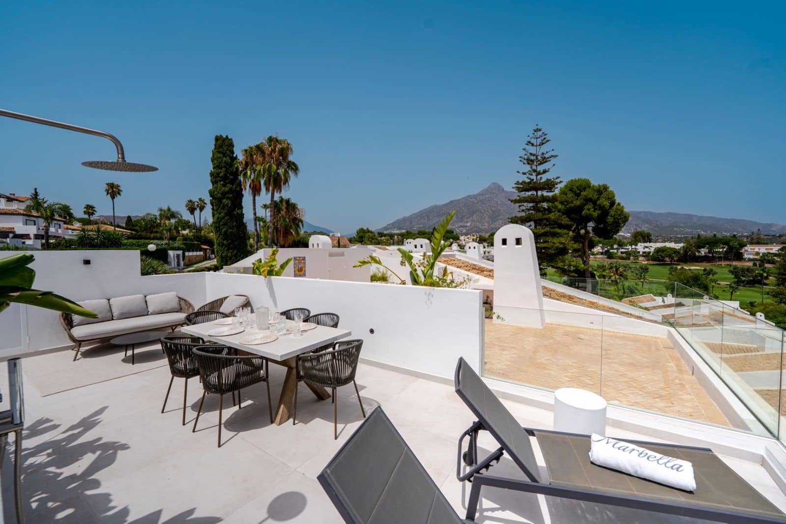 2 soveværelse Penthouse til salg i Nueva Andalucia - € 945.000 (Ref: 9998388)