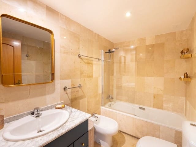 2 bedroom Apartment for sale in Guadalmina Alta, Marbella - € 482,000 (Ref: 9998389)