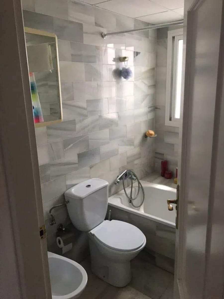 3 bedroom Penthouse for sale in Nueva Andalucia - € 650,000 (Ref: 9998390)
