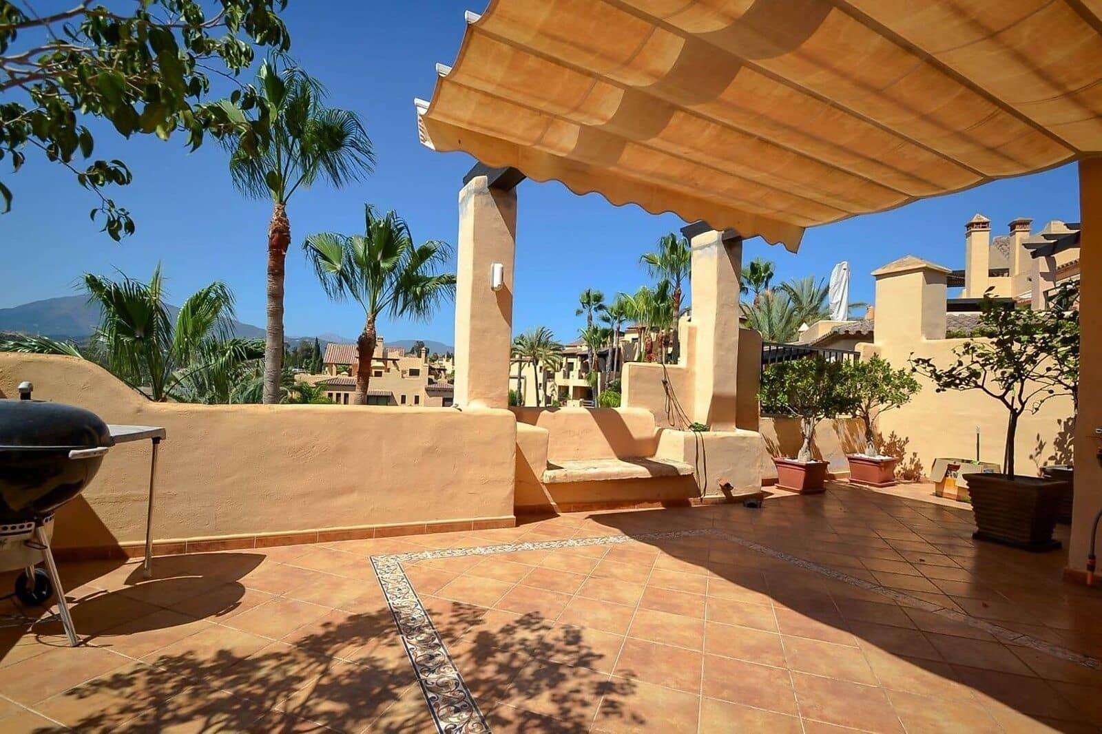 3 Zimmer Penthouse zu verkaufen in New Golden Mile - 832.000 € (Ref: 9998392)