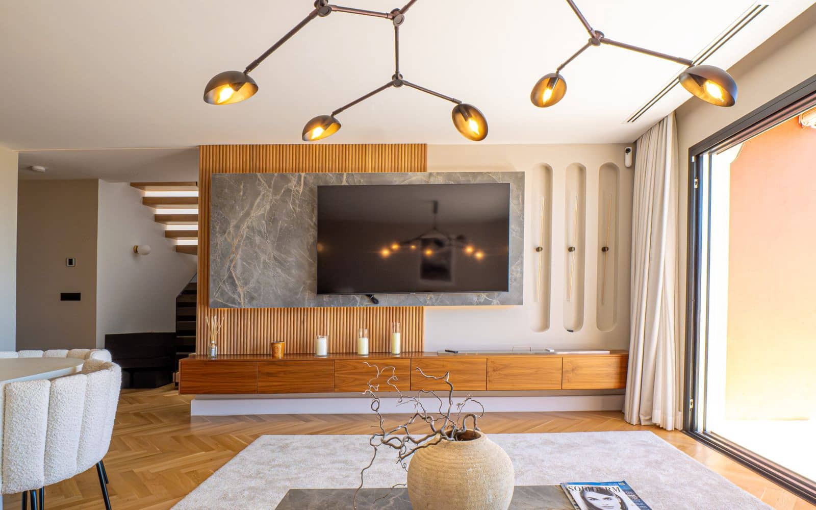 3 bedroom Penthouse for sale in Benahavis - € 2,300,000 (Ref: 9998394)