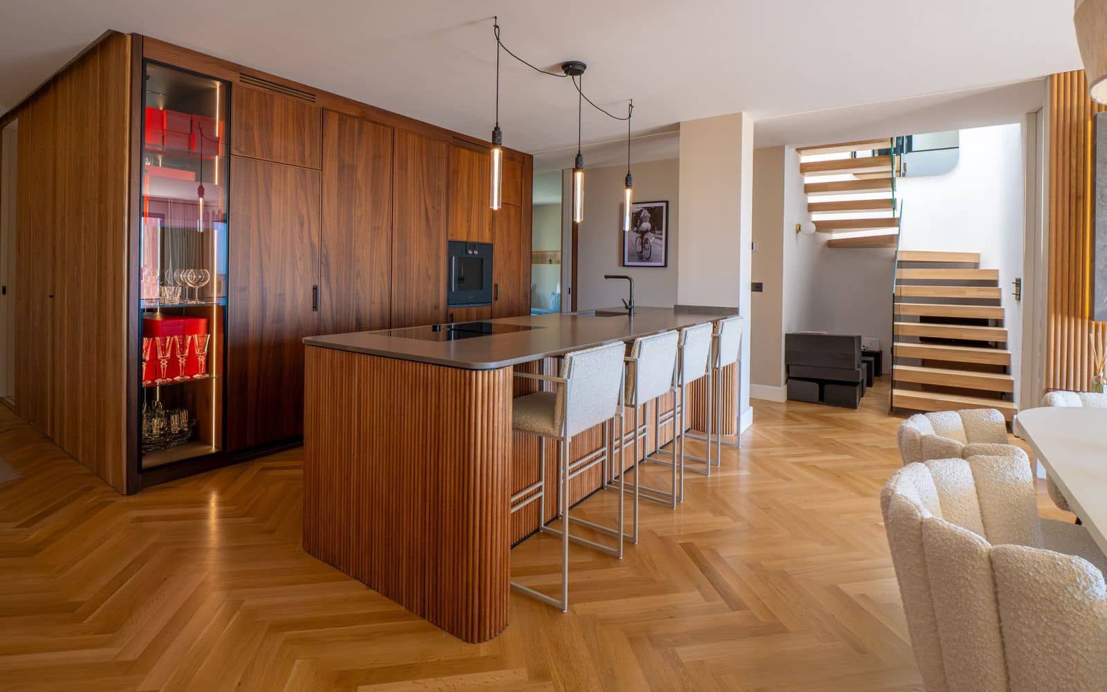 3 bedroom Penthouse for sale in Benahavis - € 2,300,000 (Ref: 9998394)