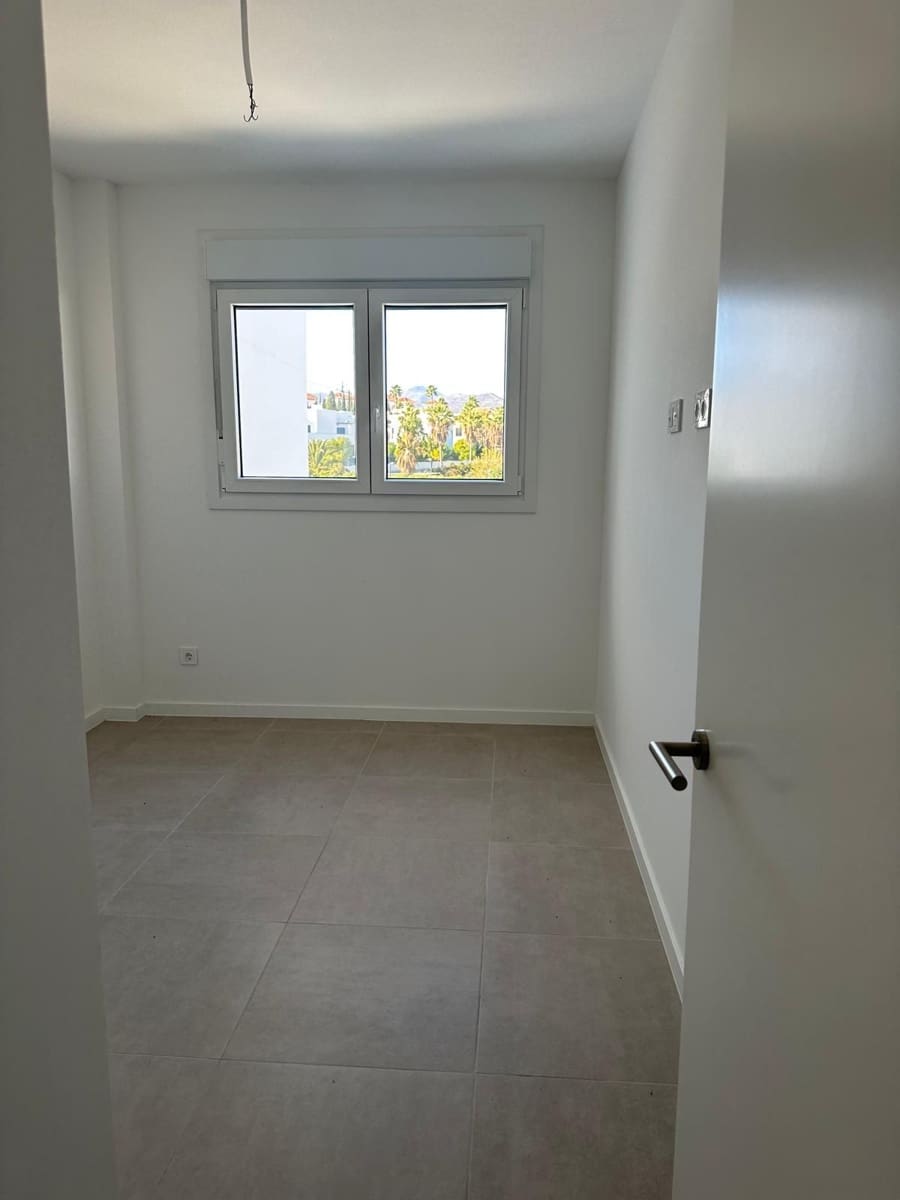 Ático de 3 habitaciones en Cancelada en venta - 895.000 € (Ref: 9998395)