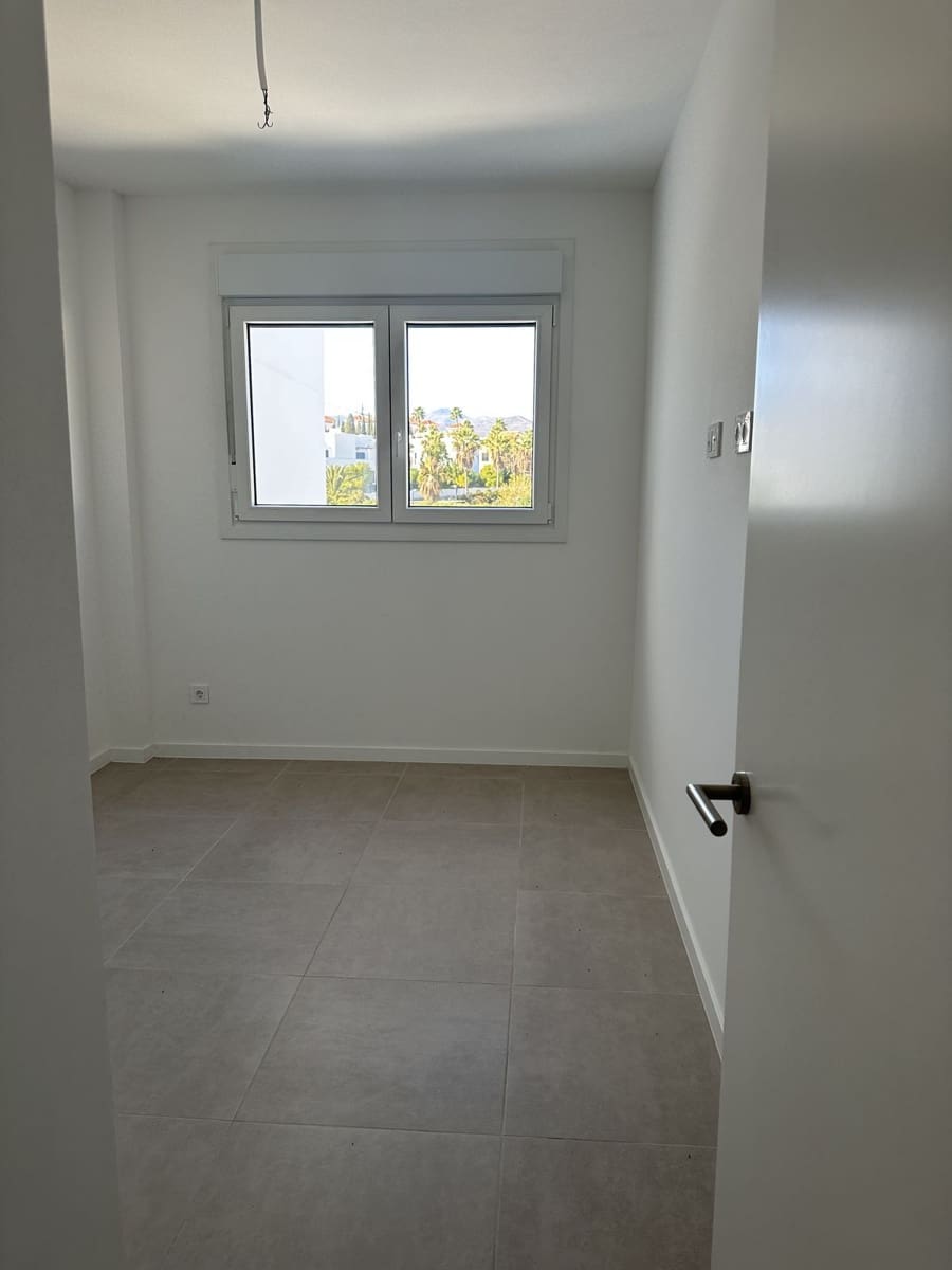 Ático de 3 habitaciones en Cancelada en venta - 895.000 € (Ref: 9998395)