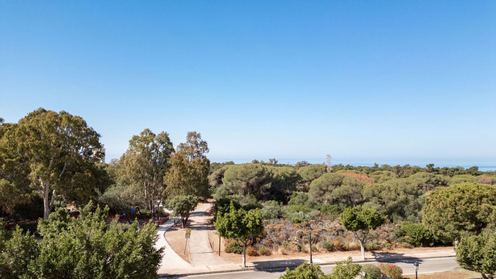 4 quarto Moradia para venda em Marbella com piscina garagem - 1 855 000 € (Ref: 8685884)