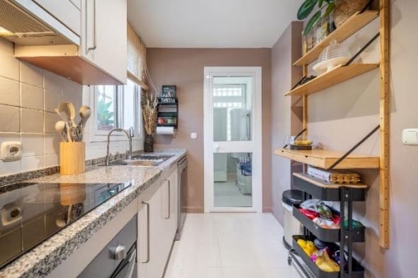 3 soverom Hus til salgs i Benahavis med svømmebasseng garasje - € 585 000 (Ref: 8743146)