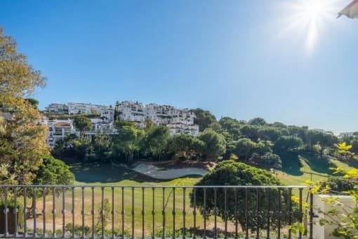 3 soverom Hus til salgs i Benahavis med svømmebasseng garasje - € 585 000 (Ref: 8743146)