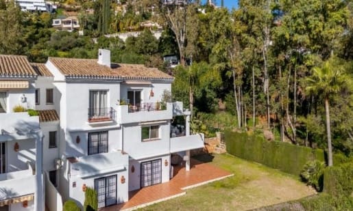 3 soverom Hus til salgs i Benahavis med svømmebasseng garasje - € 585 000 (Ref: 8743146)