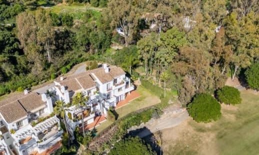 3 soverom Hus til salgs i Benahavis med svømmebasseng garasje - € 585 000 (Ref: 8743146)