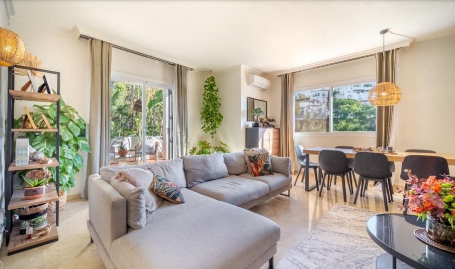 3 soverom Hus til salgs i Benahavis med svømmebasseng garasje - € 585 000 (Ref: 8743146)