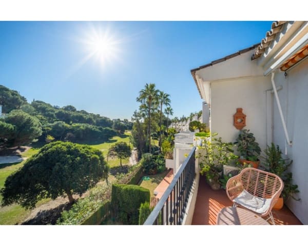 3 makuuhuone Omakotitalo myytävänä paikassa La Quinta, Benahavís mukana uima-altaan 
autotalli - 585 000 € (Ref: 8743146)