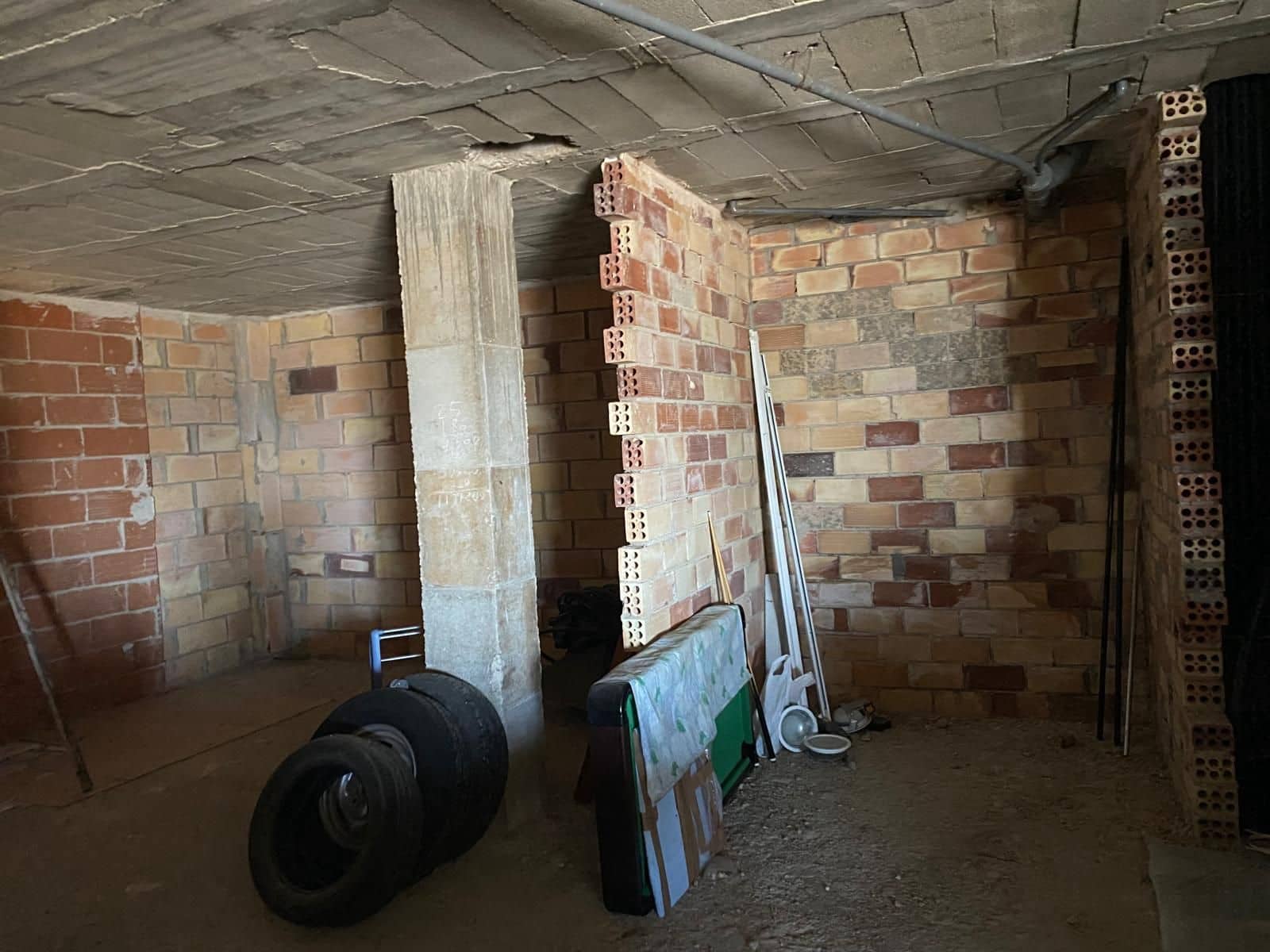 Kommersiell til salgs i Peniscola - € 200 000 (Ref: 8769897)