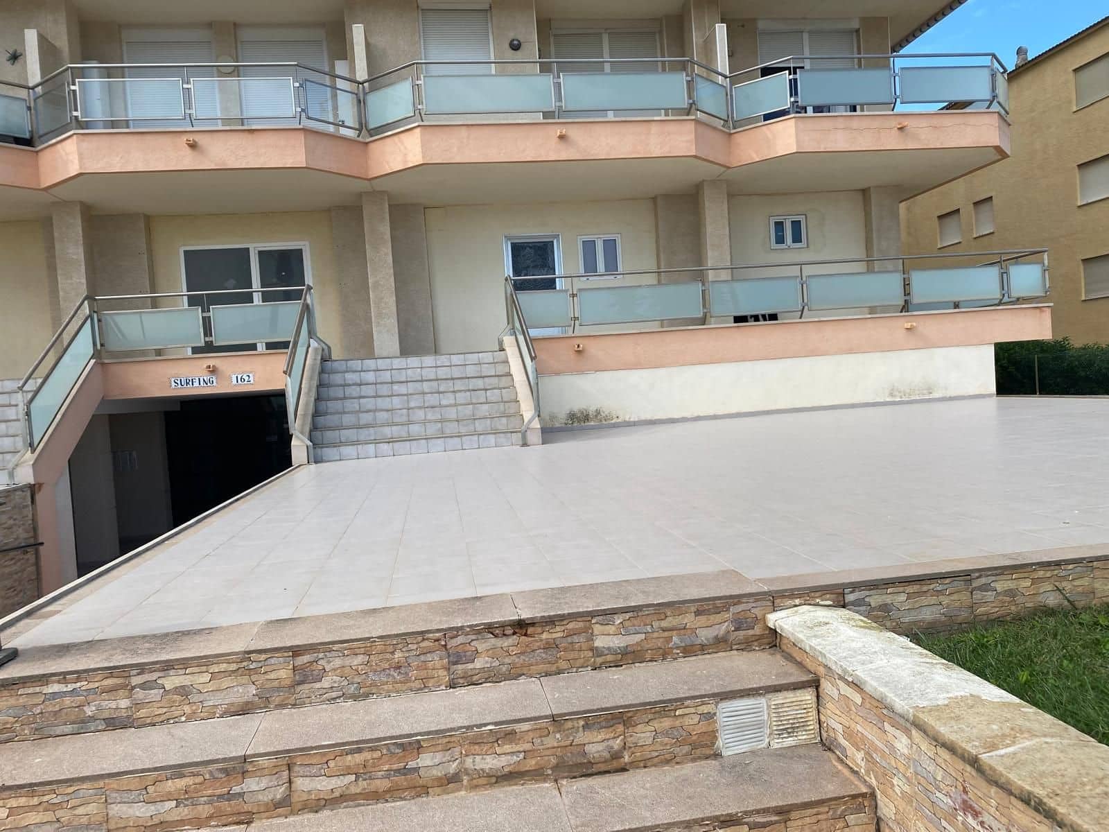 Kommersiell til salgs i Peniscola - € 200 000 (Ref: 8769897)