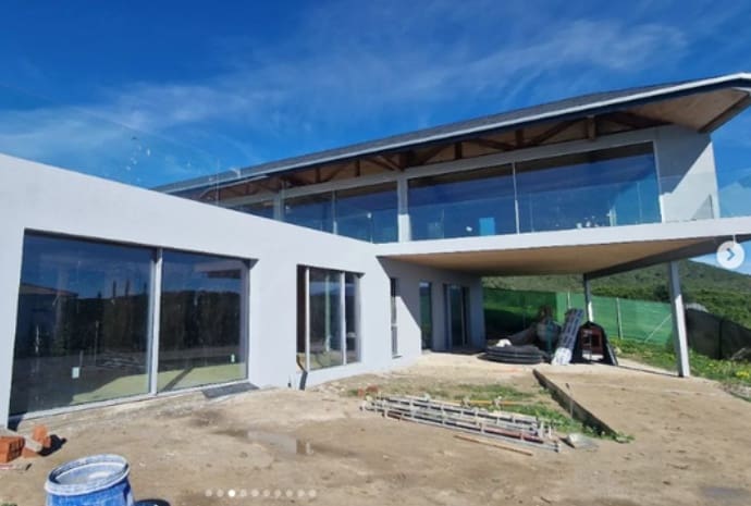 3 bedroom Villa for sale in Sotogrande with pool garage - € 5,000,000 (Ref: 8797303)