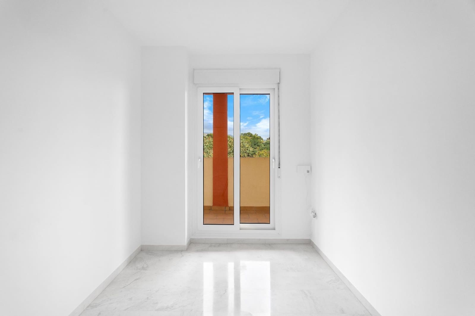 2 sypialnia Penthouse na sprzedaż w Benalmadena z basenem garażem - 270 000 € (Ref: 8838301)