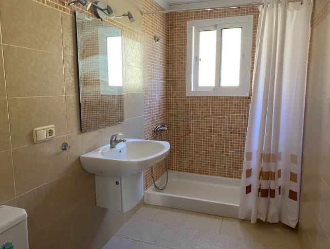 4 soveværelse Villa til salg i Alhaurin de la Torre med swimmingpool garage - € 830.000 (Ref: 8840747)