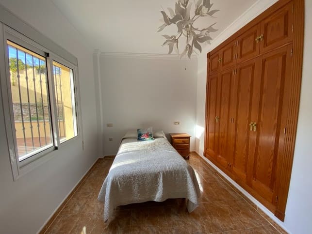 4 soveværelse Villa til salg i Alhaurin de la Torre med swimmingpool garage - € 830.000 (Ref: 8840747)