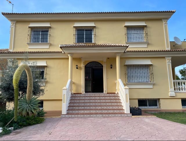 4 soveværelse Villa til salg i Alhaurin de la Torre med swimmingpool garage - € 830.000 (Ref: 8840747)