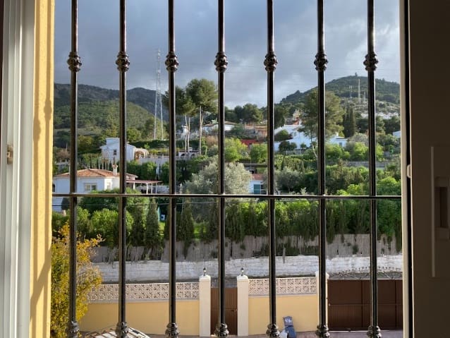 4 soveværelse Villa til salg i Alhaurin de la Torre med swimmingpool garage - € 830.000 (Ref: 8840747)