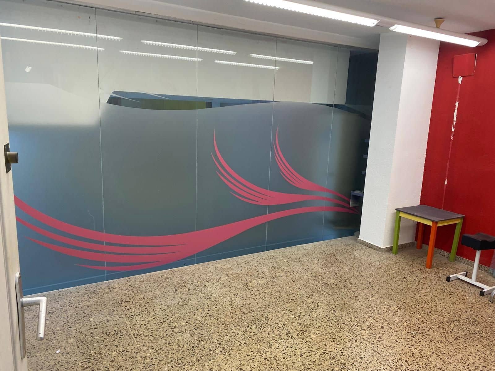 Commercial for sale in Benicarlo - € 350,000 (Ref: 8889093)