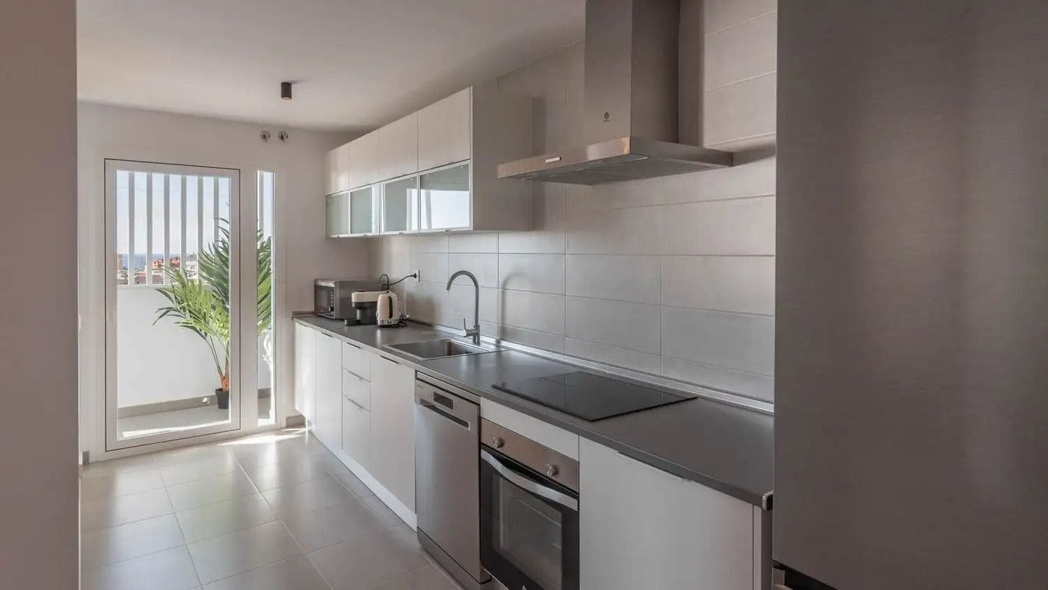 3 slaapkamer Flat te koop in Rincon de la Victoria met zwembad garage - € 520.000 (Ref: 8954079)