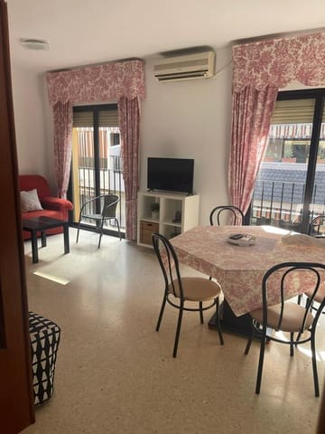 3 slaapkamer Flat te koop in Los Boliches , Fuengirola - € 350.000 (Ref: 8990392)
