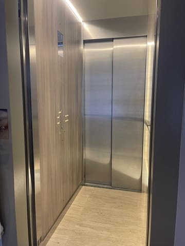 3 slaapkamer Flat te koop in Los Boliches , Fuengirola - € 350.000 (Ref: 8990392)