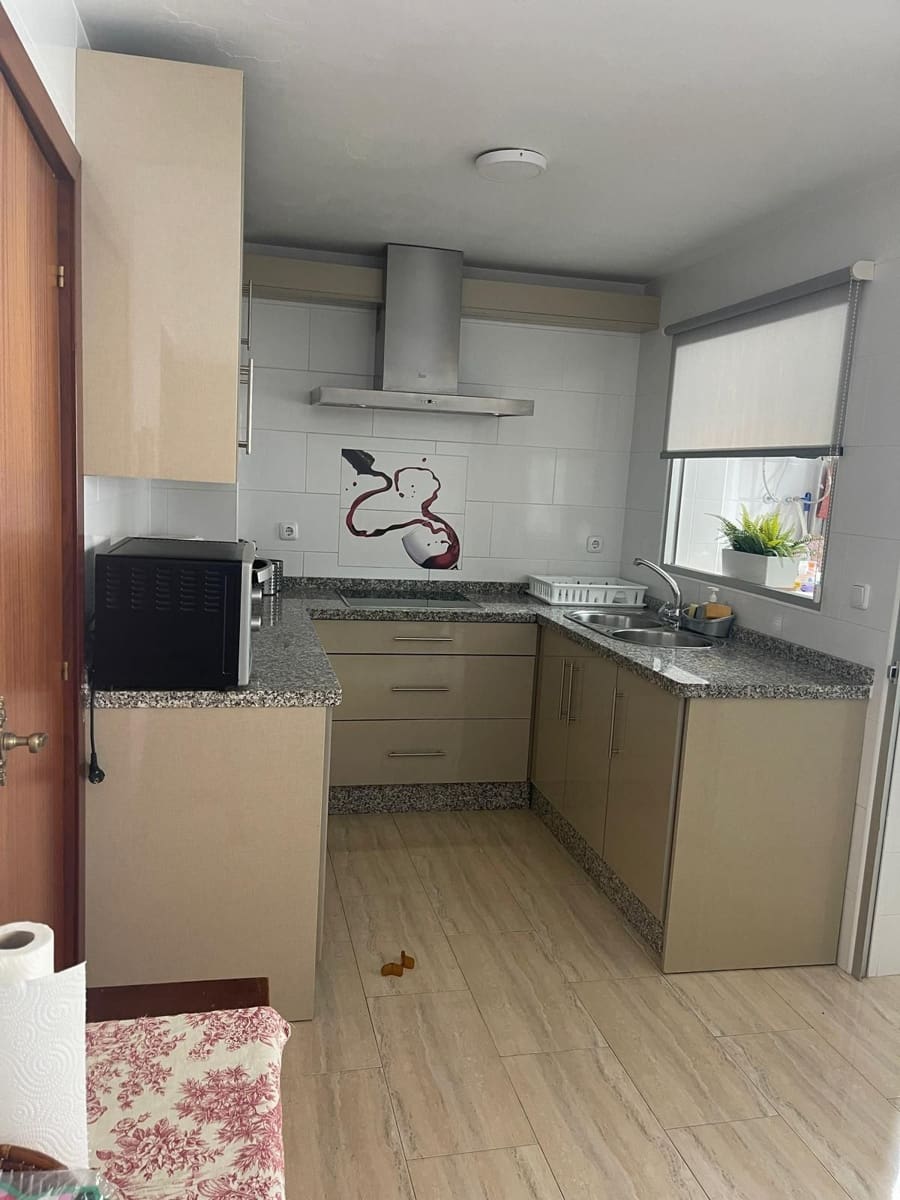 3 slaapkamer Flat te koop in Fuengirola - € 350.000 (Ref: 8990392)