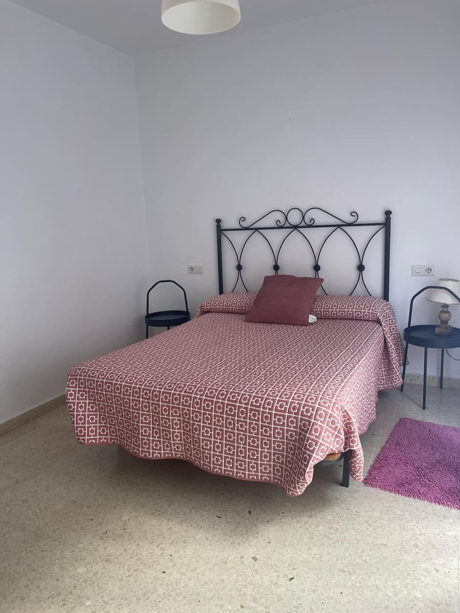 3 slaapkamer Flat te koop in Fuengirola - € 350.000 (Ref: 8990392)