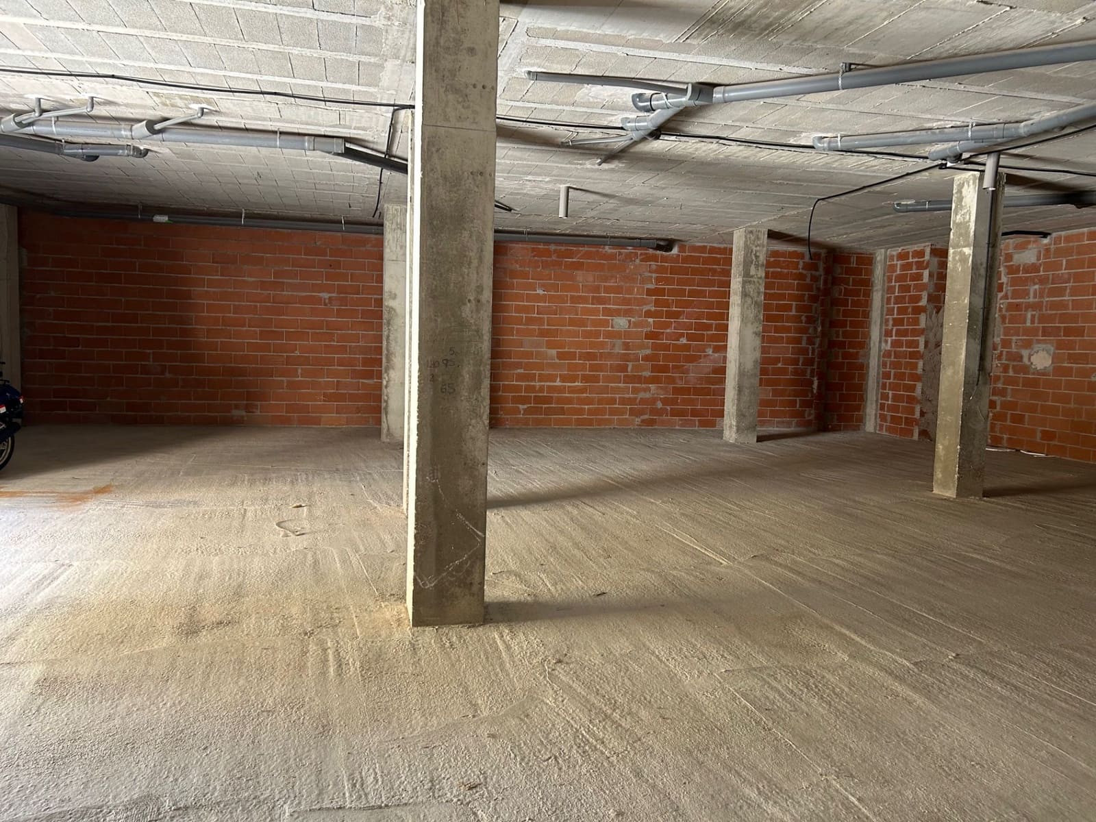 Kommersiell till salu i Vinaros - 300 000 € (Ref: 9002886)