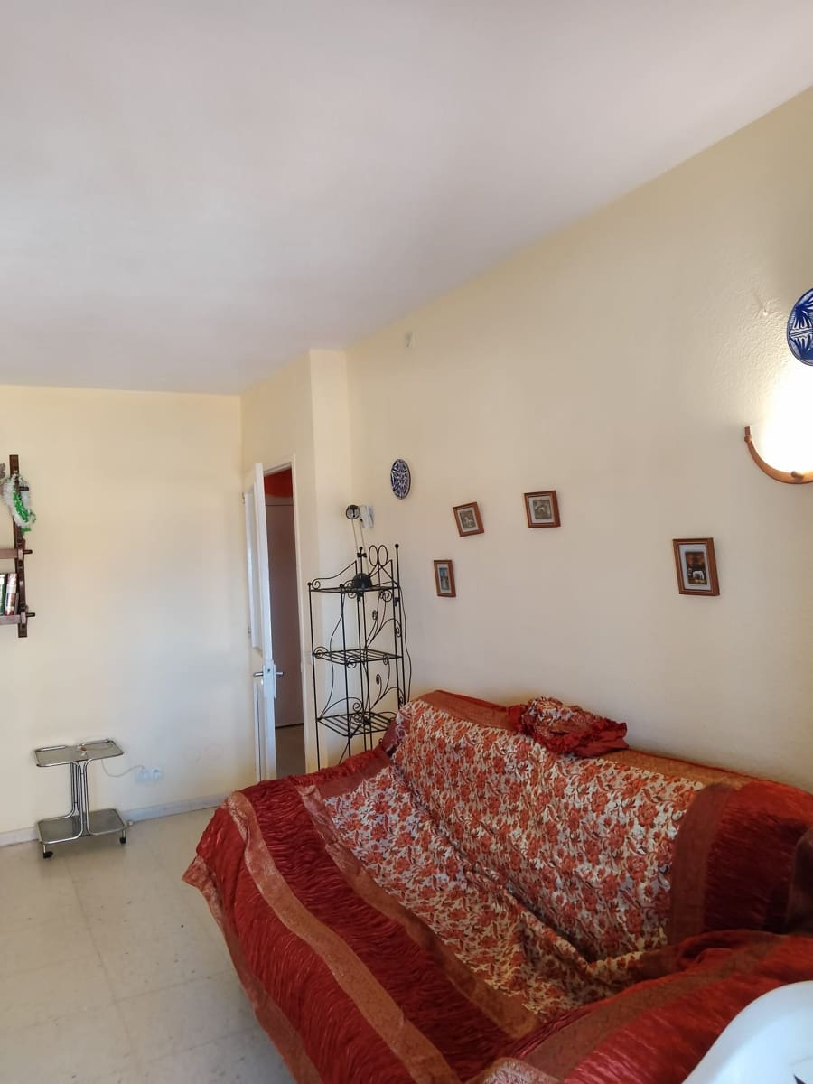 Piso de 2 habitaciones en Fuengirola en venta - 280.000 € (Ref: 9013597)