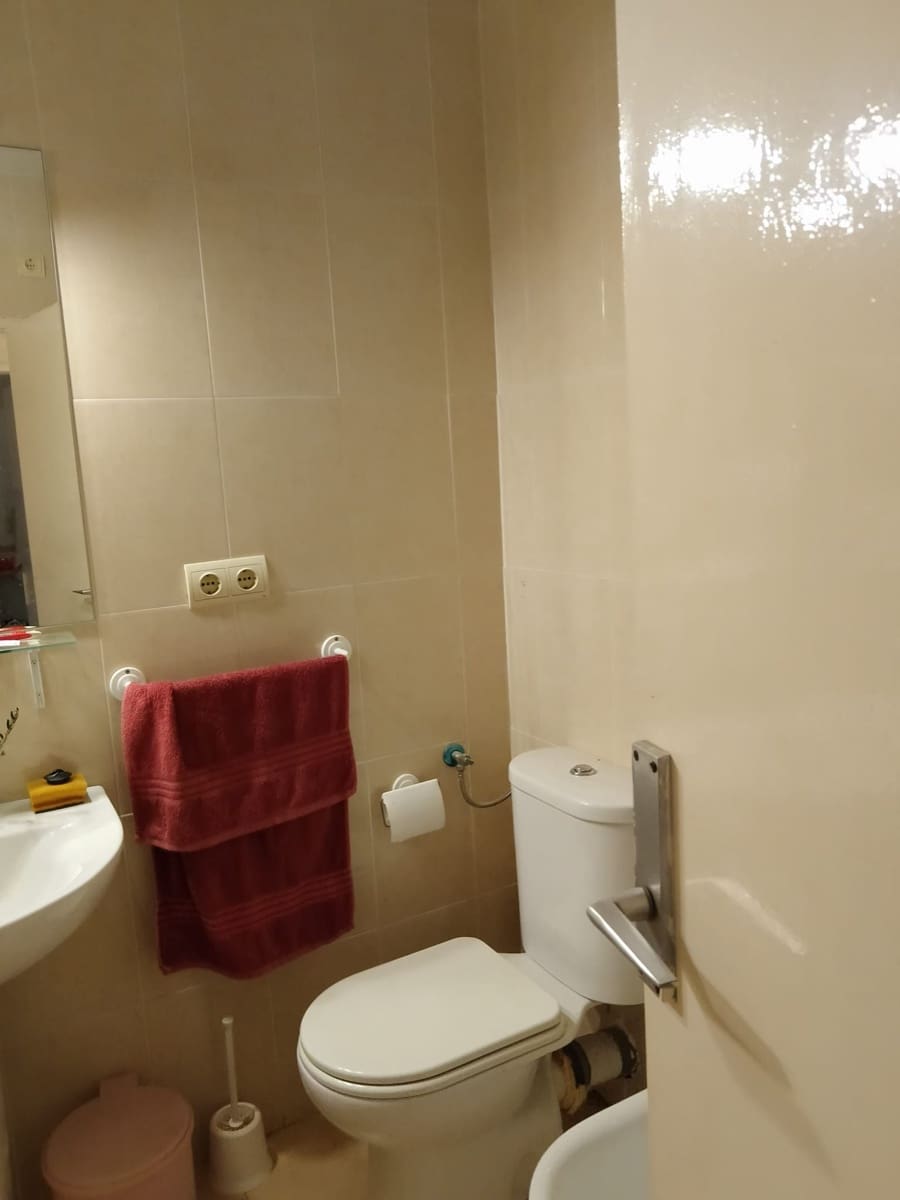 Piso de 2 habitaciones en Fuengirola en venta - 280.000 € (Ref: 9013597)