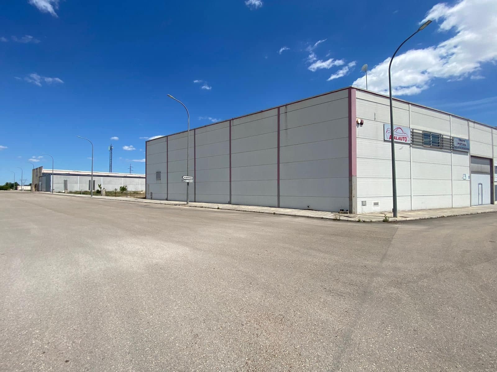 Grunde uden byggetilladelser til salg i San Rafael del Rio / Sant Rafael del Riu - € 85.000 (Ref: 9026304)