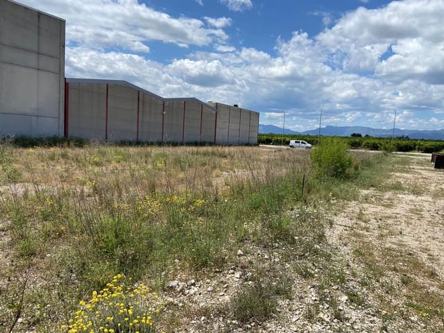 Grunde uden byggetilladelser til salg i San Rafael del Rio / Sant Rafael del Riu - € 85.000 (Ref: 9026304)