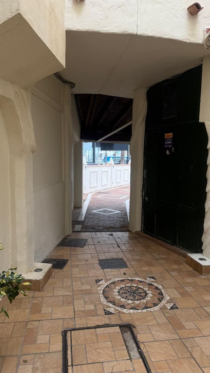 1 soverom Leilighet til salgs i Benalmadena med garasje - € 330 000 (Ref: 9029251)