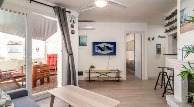 1 soverom Leilighet til salgs i Puerto Marina, Benalmádena med garasje - € 330 000 (Ref: 9029251)