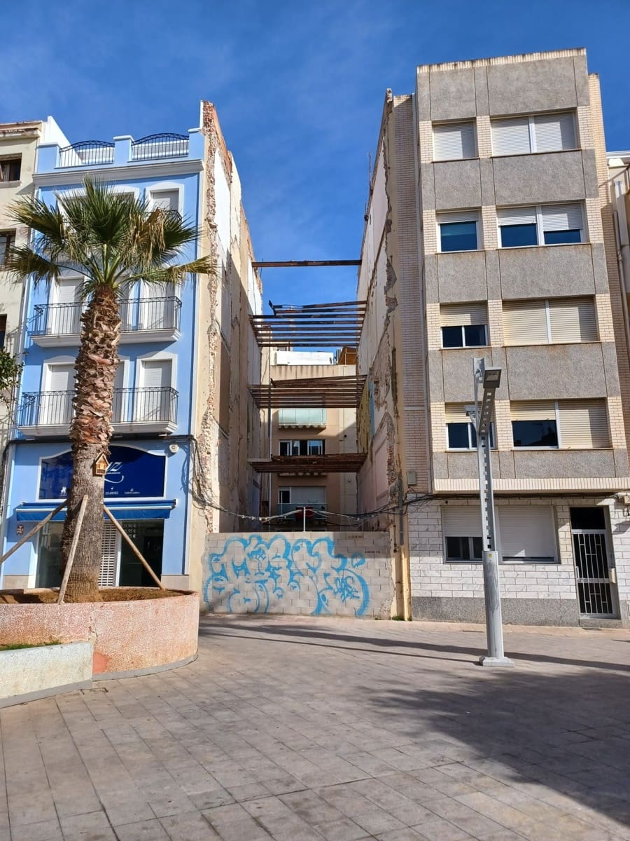 Działka budowlana na sprzedaż w Vinaros - 390 000 € (Ref: 9141291)