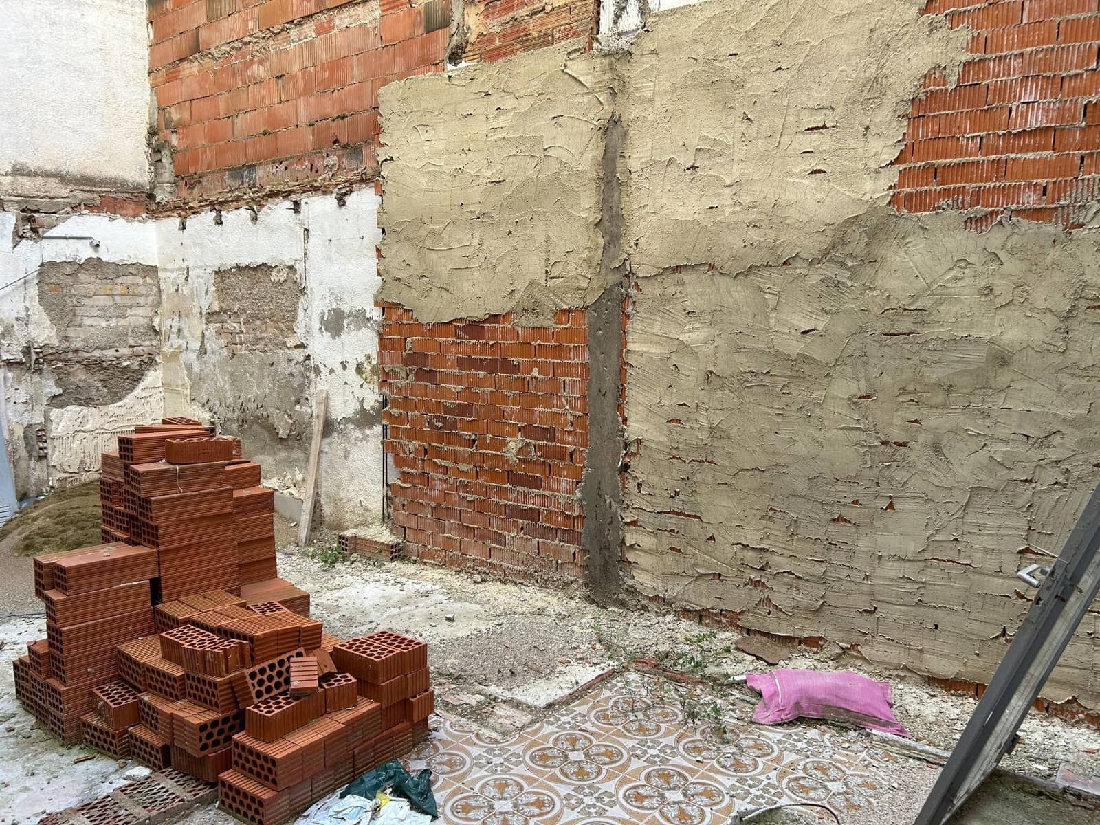 3 slaapkamer Villa te koop in Benicarlo - € 105.000 (Ref: 9146736)