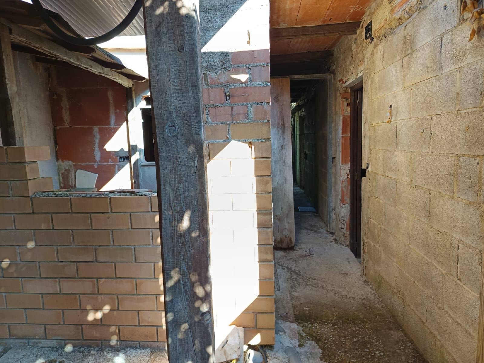 4 soveværelse Finca/Landehus til salg i Calig - € 57.000 (Ref: 9159241)