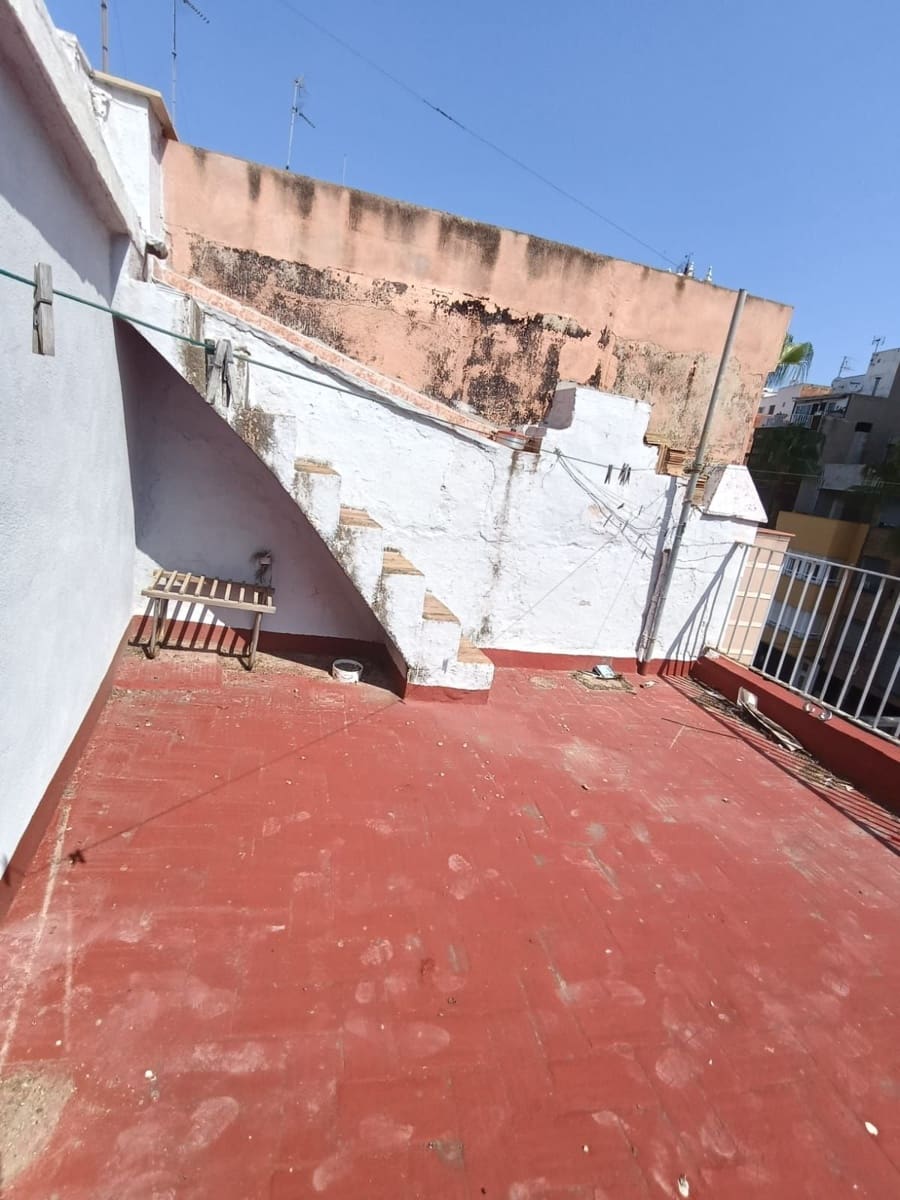 6 soveværelse Villa til salg i Benicarlo - € 90.000 (Ref: 9161974)