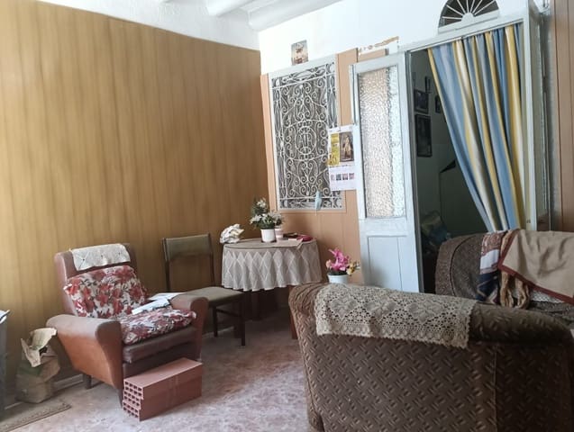 6 soveværelse Villa til salg i Benicarló - € 90.000 (Ref: 9161974)