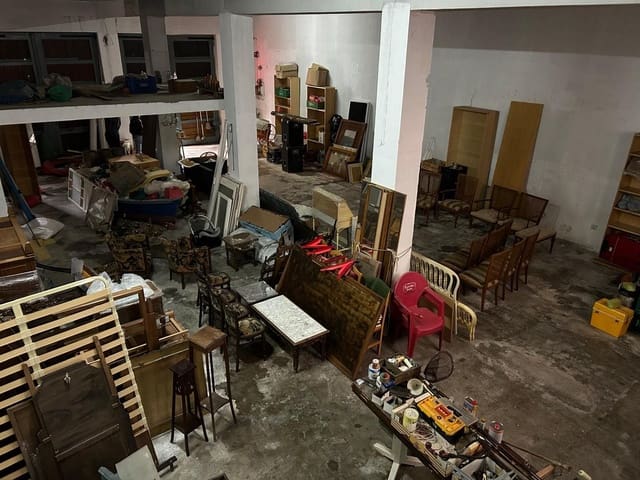 Commercial for sale in Vinaròs - € 198,000 (Ref: 9163375)