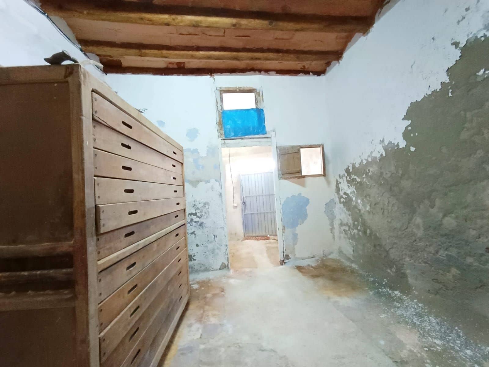 4 soveværelse Villa til salg i Calig - € 130.000 (Ref: 9183260)