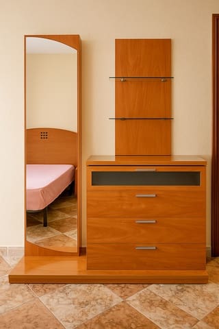 Piso de 3 habitaciones en Málaga ciudad en venta - 285.000 € (Ref: 9230279)