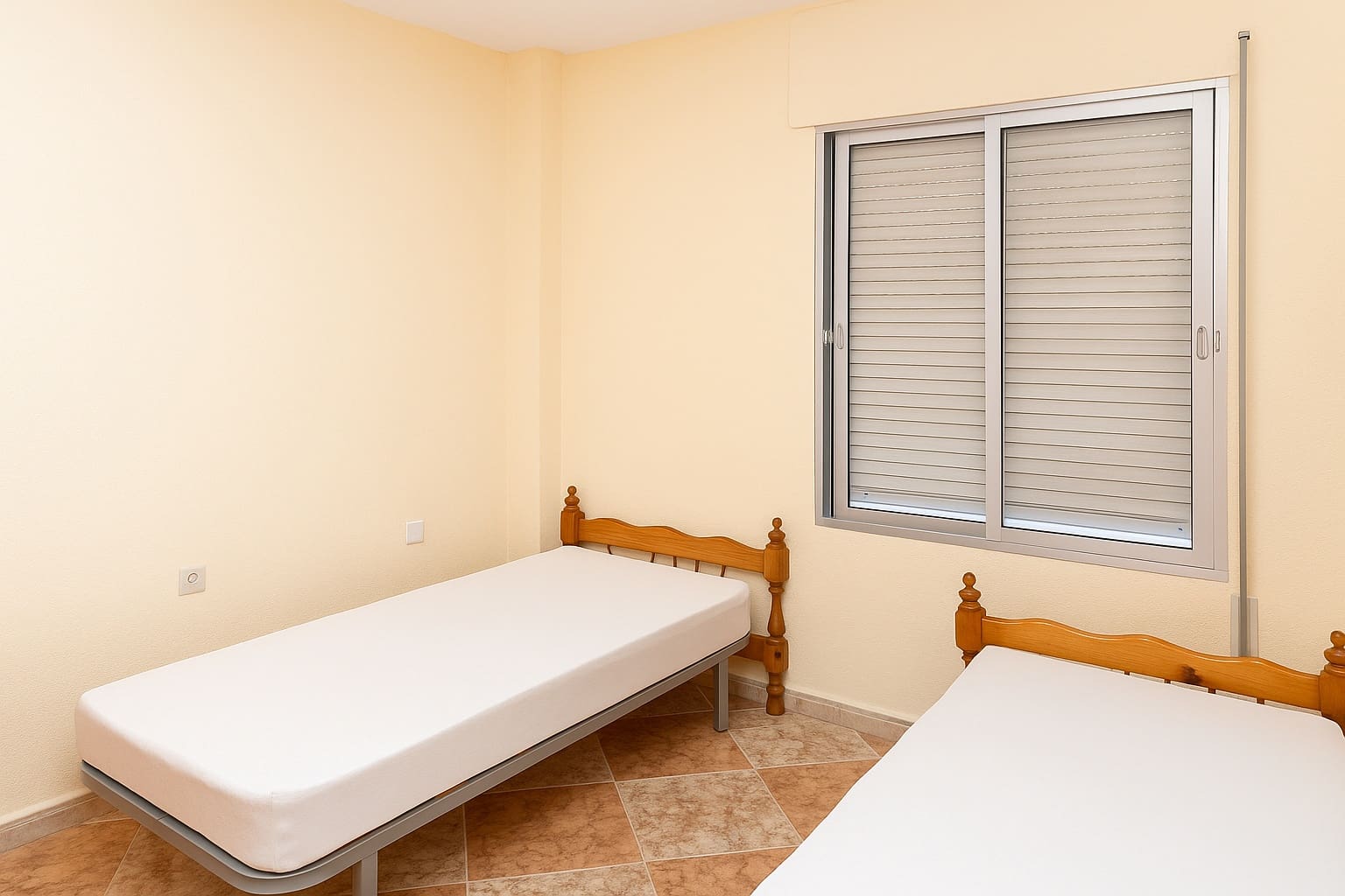 Piso de 3 habitaciones en Málaga ciudad en venta - 285.000 € (Ref: 9230279)